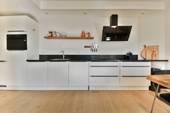 Adriaan van Bergenstraat 2-3, 1056 JW Amsterdam 